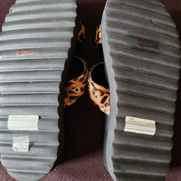 Sandles - Picture 4 of 6